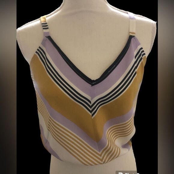 Crop Top - Picture 1 of 4
